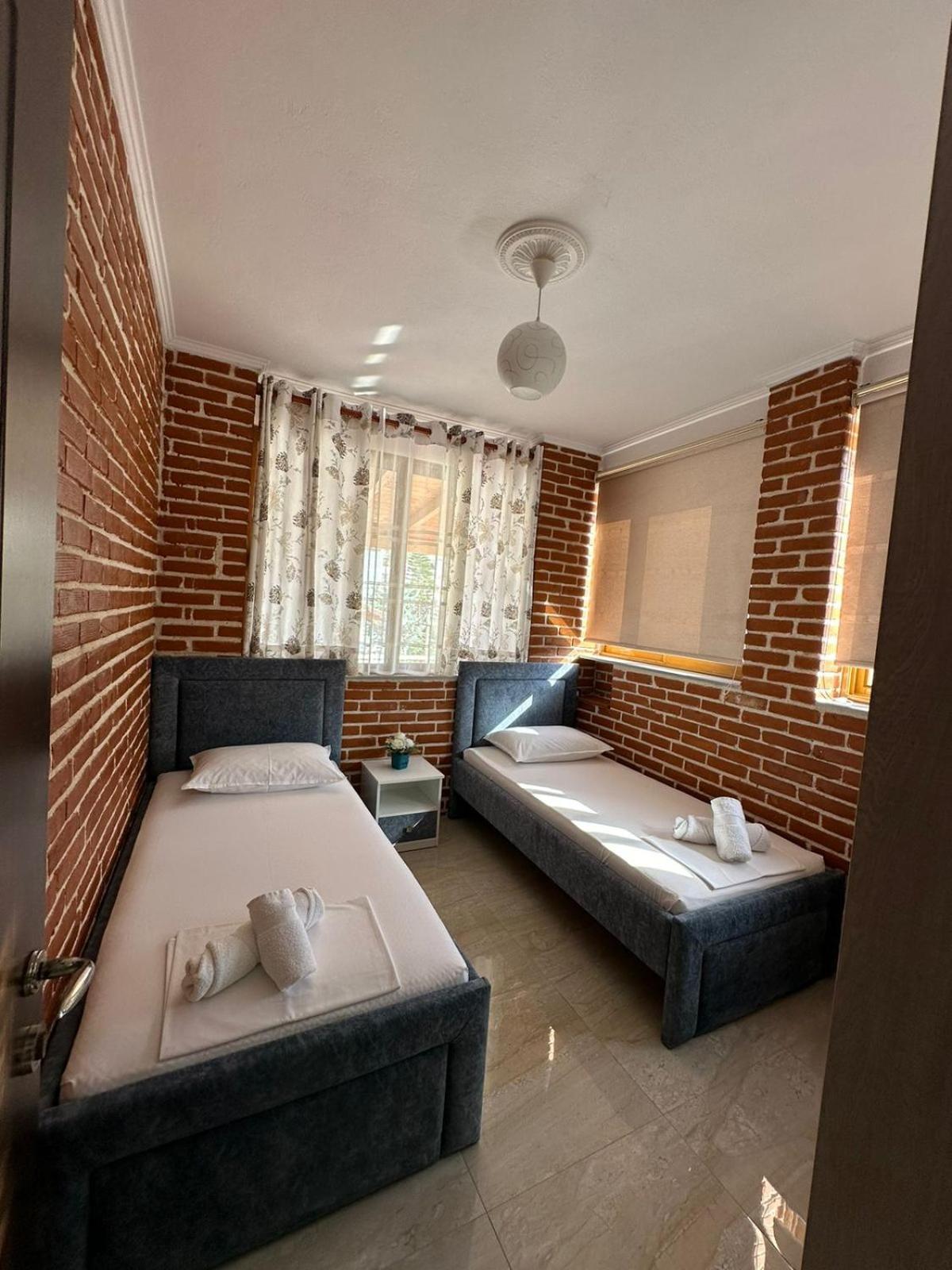 Villa Katalina Ksamil Bilik gambar